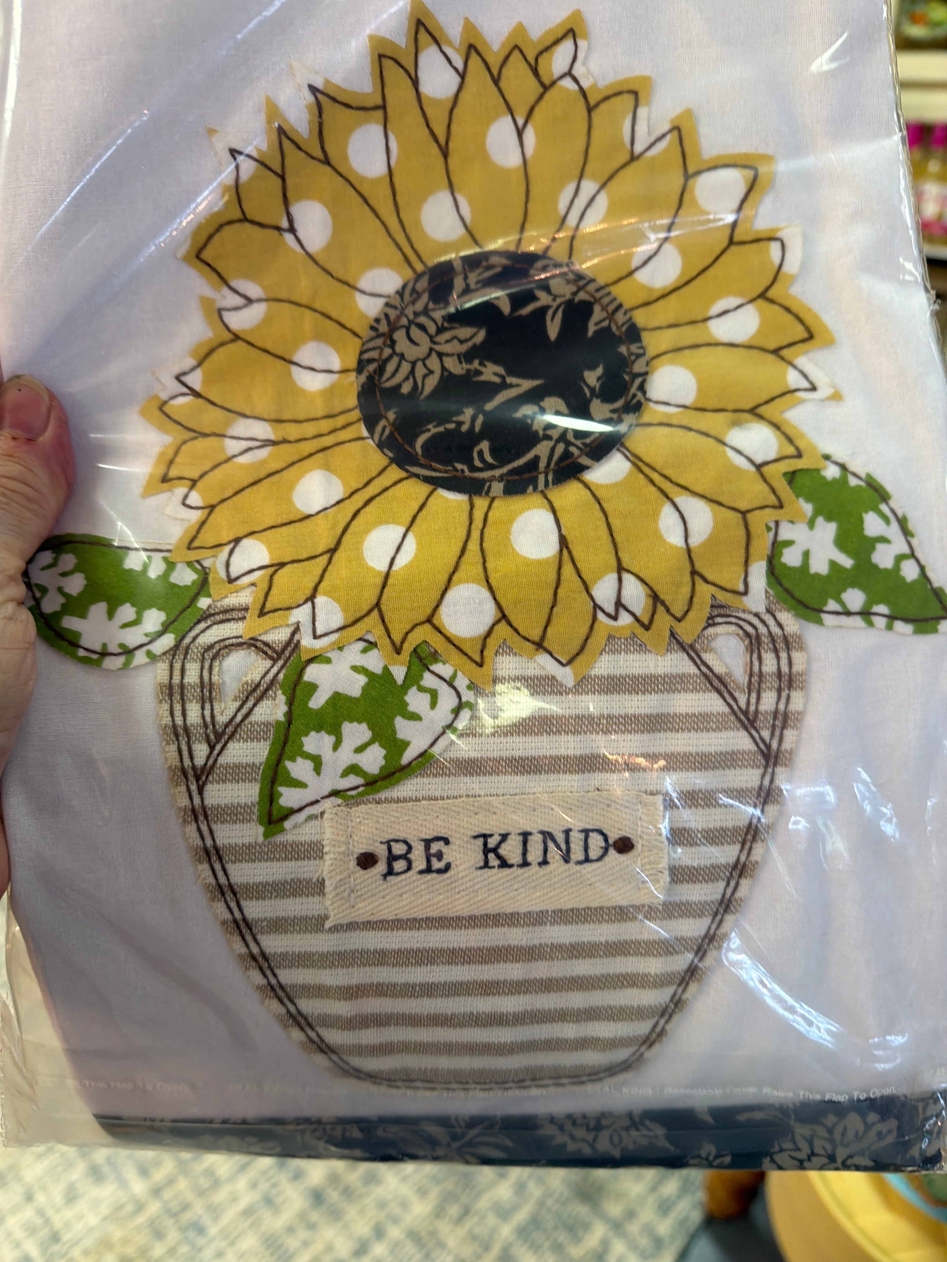 Glory Haus Tea Towel “be kind”